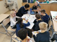 Verzin mee een onomatopee