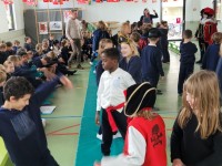 Zingen en dansen voor Sinterklaas! 
